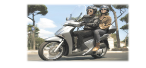 Rome-rent-scooter-vespa
