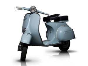 Vespa-125-rent-storic-scooter-rome